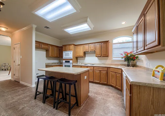 4th image of 22311 Lavaca Crk, San Antonio, TX 78258 | MLS# 1991336