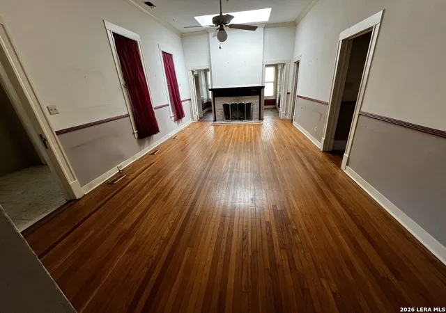 5th image of 134 W Agarita Ave, San Antonio, TX 78212 | MLS# 1991352