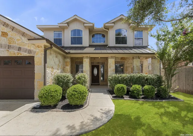 Photo 3 of Single family home for sale at 8230 Piney Wood Run, San Antonio, TX 78255 | MLS# 1991371 | Listing updated on 2026-09-18