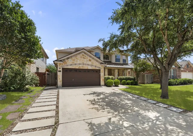 Photo 3 of Single family home for sale at 8230 Piney Wood Run, San Antonio, TX 78255 | MLS# 1991371 | Listing updated on 2026-09-18