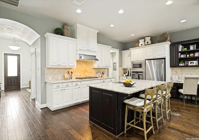 Photo 4 of Single family home for sale at 29026 Porch Swing, Boerne, TX 78006 | MLS# 1991401 | Listing updated on 2026-07-19
