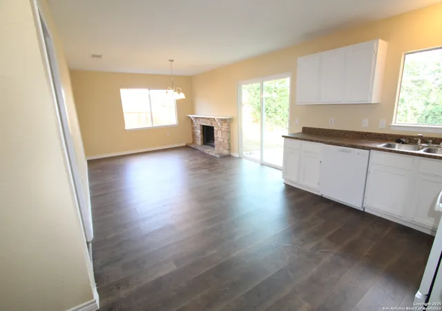 5th image of 2706 Lakedon, San Antonio, TX 78222 | MLS# 1991407