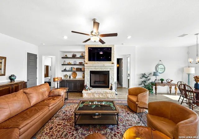 Photo 3 of Single family home for sale at 270 Blue Diamond, Boerne, TX 78006 | MLS# 1991433 | Listing updated on 2026-06-23