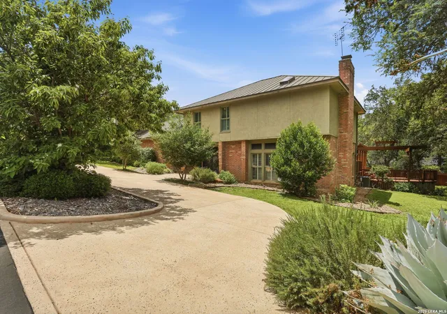 Photo 2 of Single family home for sale at 2923 Scattered Oaks St, San Antonio, TX 78232 | MLS# 1991552 | Listing updated on 2026-06-23