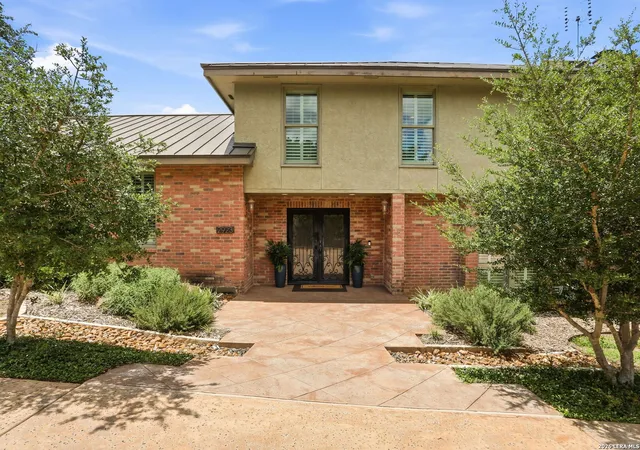 Photo 3 of Single family home for sale at 2923 Scattered Oaks St, San Antonio, TX 78232 | MLS# 1991552 | Listing updated on 2026-06-23