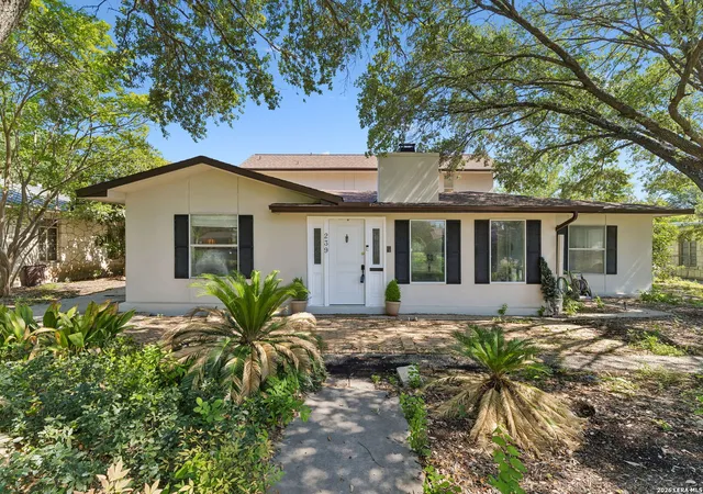 Homes for sale in San Antonio, TX | 239 E Nottingham, San Antonio, TX 78209 | MLS# 1991558