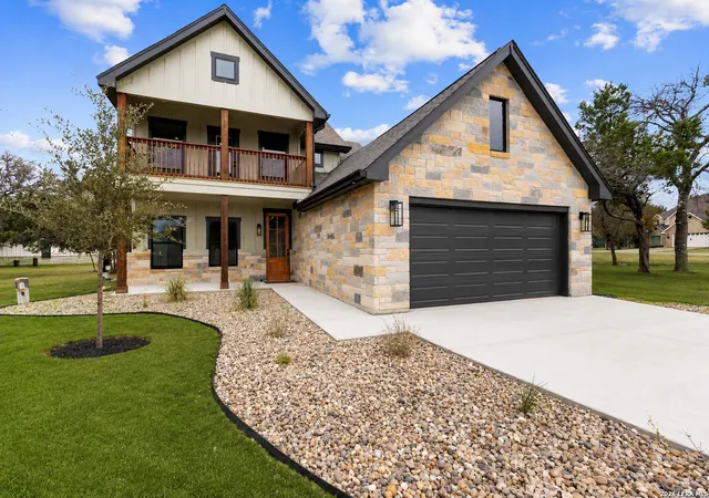 1st image of 181 Deerwood Cir, Bandera, TX 78003 | MLS# 1991565
