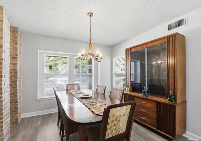 2nd image of 1039 S Ellison Dr, San Antonio, TX 78245 | MLS# 1991600