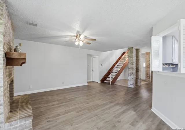 5th image of 1039 S Ellison Dr, San Antonio, TX 78245 | MLS# 1991600