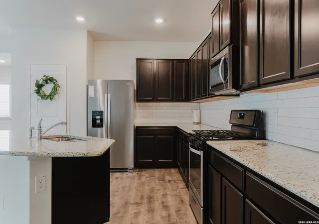 5th image of 6554 Hoffman Pln, San Antonio, TX 78252 | MLS# 1991633