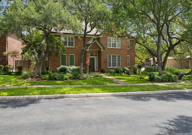 Photo 2 of Sale Pending at 2603 Inwood View Dr, San Antonio, TX 78248 | MLS# 1991646 | Listing updated on 2026-09-01