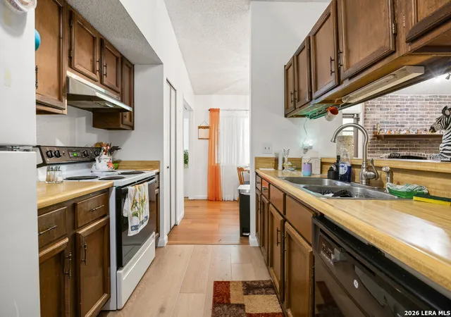 Photo 4 of Sale Pending at 5111 El Capitan, San Antonio, TX 78233 | MLS# 1991700 | Listing updated on 2026-08-11
