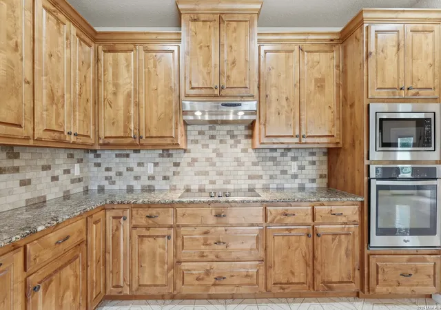 Photo 2 of Single family home for sale at 125 Big Sky Dr, New Braunfels, TX 78132 | MLS# 1991791 | Listing updated on 2026-09-15