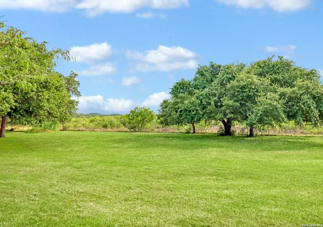5th image of 838 Georg Oaks, Bulverde, TX 78163 | MLS# 1991812