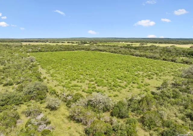 Photo 3 of House for sale at 547 County Road 3401, Hondo, TX 78861 | MLS# 1991821 | Listing updated on 2026-08-29