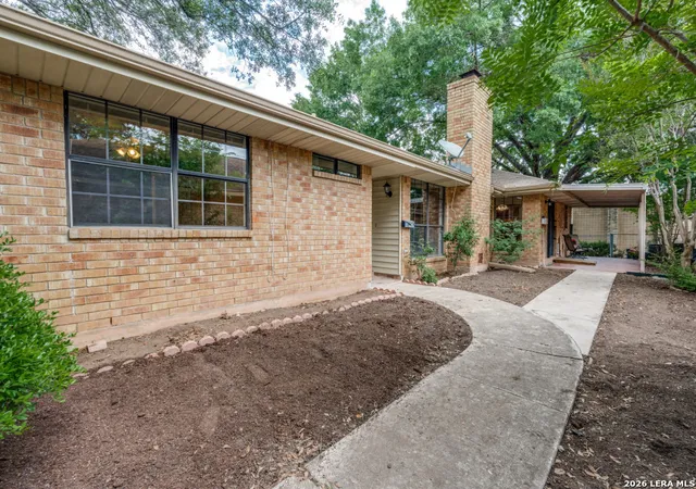 Homes for sale in Schertz, TX | 812 Robert Derrick Dr, Schertz, TX 78154 | MLS# 1991822