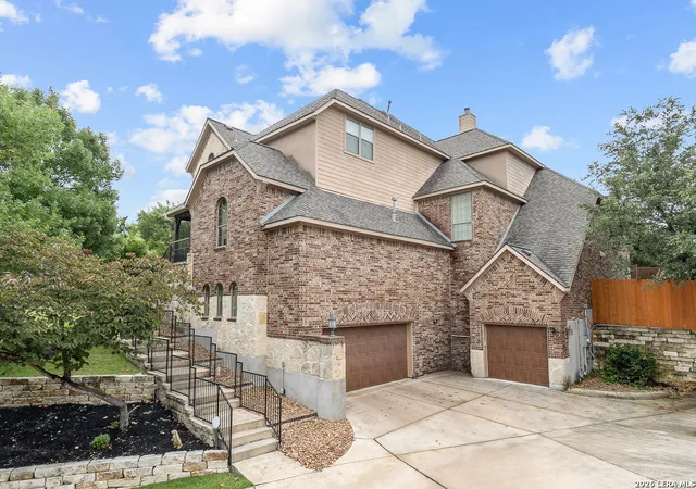 Photo 3 of Single family home for sale at 21703 Givenchy Hl, San Antonio, TX 78256 | MLS# 1991841 | Listing updated on 2026-09-18
