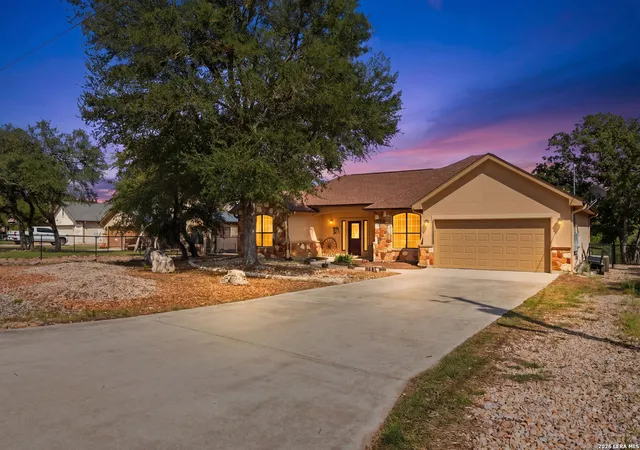 Homes for sale in Canyon Lake, TX | 204 Bogi Street, Canyon Lake, TX 78133 | MLS# 1991842