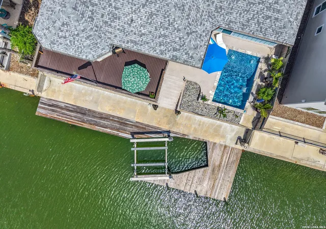Photo 2 of Single family home for sale at 126 Sea View Dr, Aransas Pass, TX 78336 | MLS# 1991850 | Listing updated on 2026-08-17