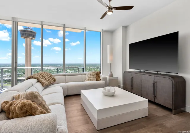 Homes for sale in San Antonio, TX | 610 E Market St #3115, San Antonio, TX 78205 | MLS# 1991862