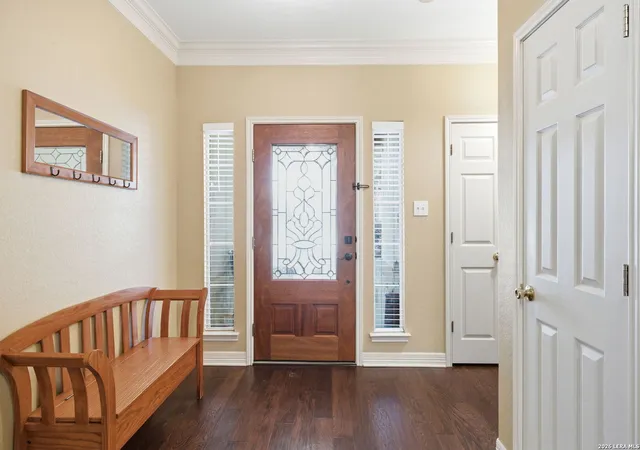 Photo 3 of Sale Pending at 8510 Grapevine Pass, San Antonio, TX 78255 | MLS# 1991863 | Listing updated on 2026-08-31