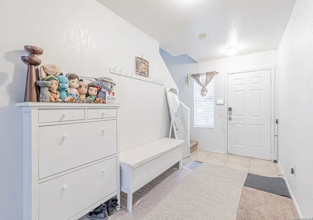 Photo 3 of Single family home for sale at 7419 Monets Gdn, San Antonio, TX 78218 | MLS# 1991864 | Listing updated on 2026-09-11