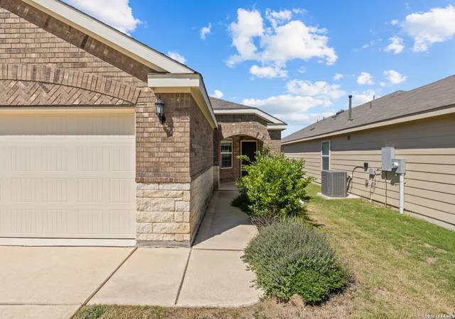 Homes for sale in San Antonio, TX | 4823 Cropland Way, San Antonio, TX 78253 | MLS# 1991867