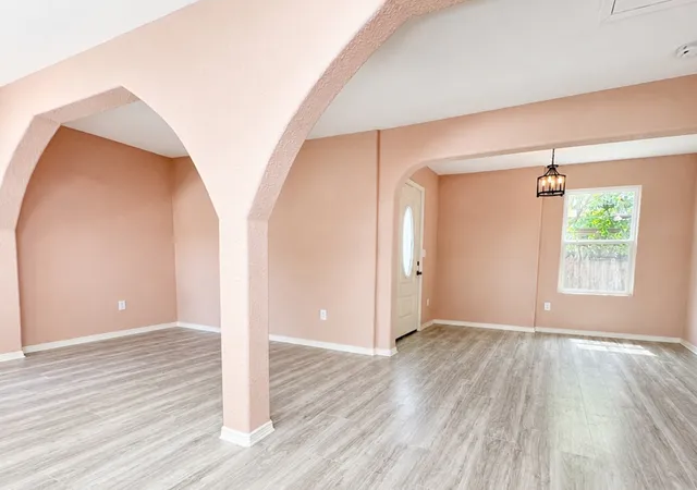 4th image of 839 Jean St, San Antonio, TX 78207 | MLS# 1991870