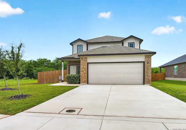 Homes for sale in Cibolo, TX | 304 Saddle Dawn, Cibolo, TX 78108 | MLS# 1991919
