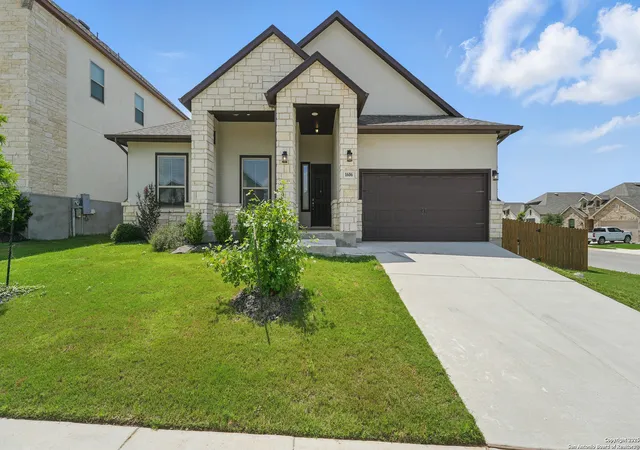 Photo 2 of Single family home for sale at 1606 Folk Victorian, New Braunfels, TX 78132 | MLS# 1991933 | Listing updated on 2026-09-27
