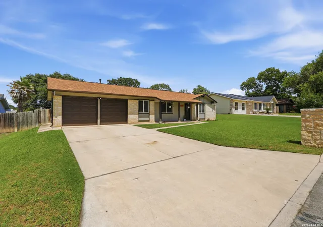 Homes for sale in Live Oak, TX | 12902 Lone Shadow Trail, Live Oak, TX 78233 | MLS# 1991981