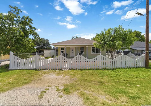 Homes for sale in Adkins, TX | 1615 Hough, Adkins, TX 78101 | MLS# 1992037