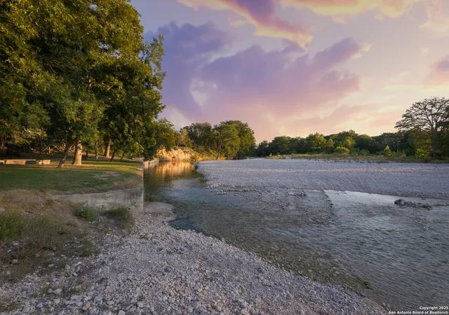 2nd image of 370 Johnny Seibert Ln, Leakey, TX 78873 | MLS# 1992122