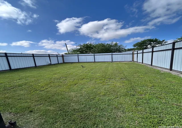 3rd image of 2846 Liberty Rd, Houston, TX 77026 | MLS# 1992164
