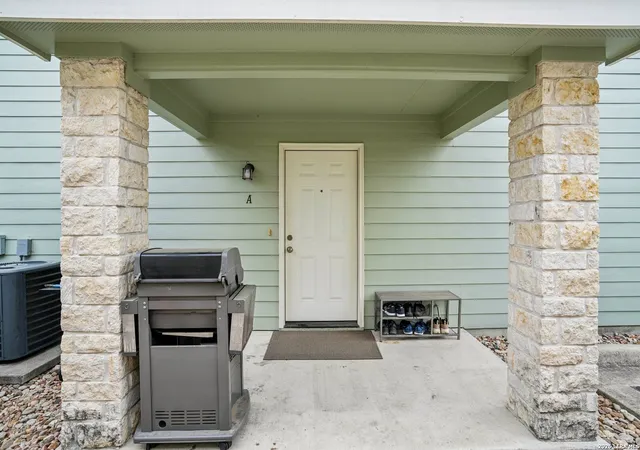 Photo 3 of Single family home for sale at 2312 Sailing Way Dr #A, B, D, Kerrville, TX 78028 | MLS# 1992176 | Listing updated on 2026-06-26