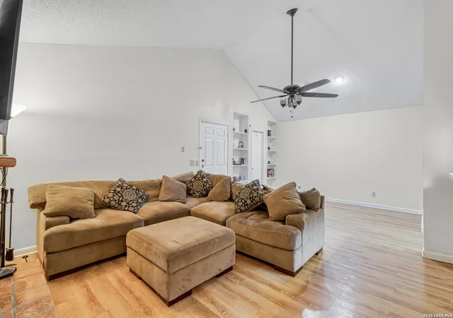 5th image of 2255 Thousand Oaks Dr #605, San Antonio, TX 78232 | MLS# 1992188