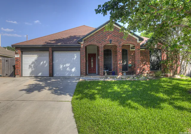 Photo 2 of Single family home for sale at 1116 River Rock, New Braunfels, TX 78130 | MLS# 1992211 | Listing updated on 2026-09-11
