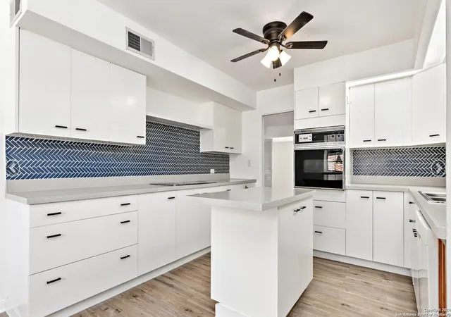 2nd image of 7500 Callaghan Rd #152, San Antonio, TX 78229 | MLS# 1992218