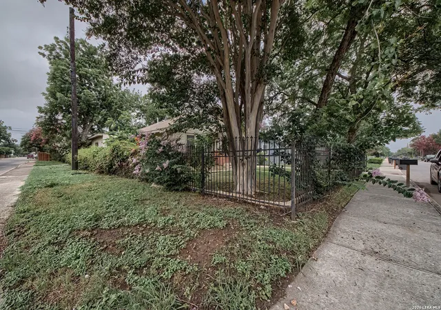 3rd image of 731 Peabody Ave, San Antonio, TX 78211 | MLS# 1992253