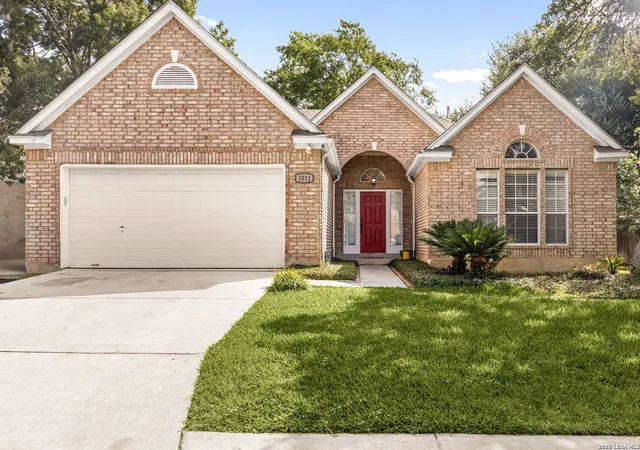 Photo 3 of Single family home for sale at 3011 Fall Crest Dr, San Antonio, TX 78247 | MLS# 1992286 | Listing updated on 2026-09-07