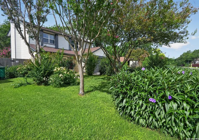 Homes for sale in San Antonio, TX | 9814 Broad Forest St, San Antonio, TX 78250 | MLS# 1992303