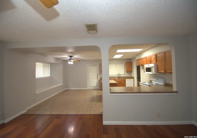 Photo 3 of Single family home for sale at 6150 Border Trail Dr, San Antonio, TX 78240 | MLS# 1992387 | Listing updated on 2026-09-21
