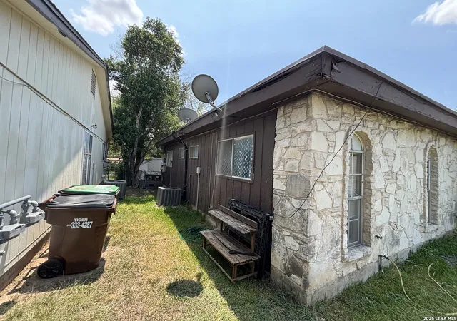 27th image of 7136 Larksong St, Leon Valley, TX 78238 | MLS# 1992410