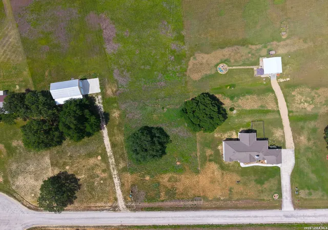 4th image of 332 Salt Grass Trail, Bandera, TX 78003 | MLS# 1992480