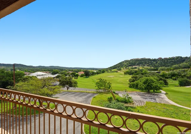 Homes for sale in Boerne, TX | 20 Tapatio Dr E #205, Boerne, TX 78006 | MLS# 1992481