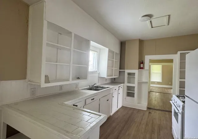 Homes for sale in San Antonio, TX | 326 Stonewall St, San Antonio, TX 78214 | MLS# 1992490