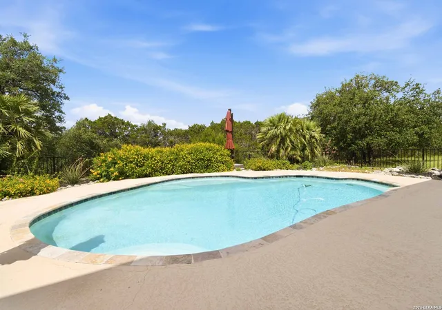 2nd image of 30559 Saddleridge Dr, Bulverde, TX 78163 | MLS# 1992499