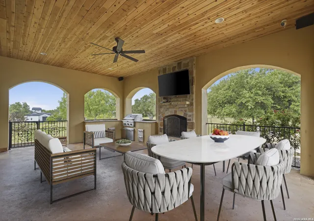 Photo 4 of Sale Pending at 29745 Ancestral Trail, Bulverde, TX 78163 | MLS# 1992507 | Listing updated on 2026-09-05