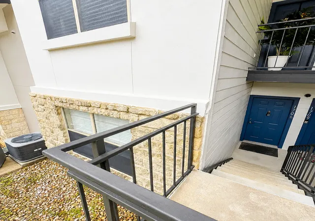 4th image of 6000 Shepherd Mountain Cv #UNIT 1706, Austin, TX 78730 | MLS# 1992511