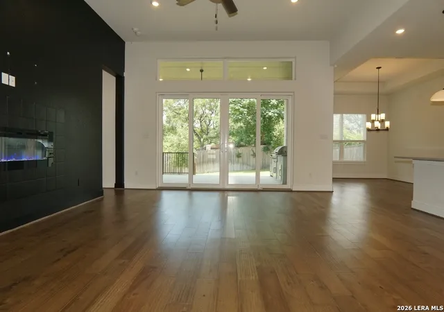 Photo 3 of Sale Pending at 2710 Creekside View, San Antonio, TX 78230 | MLS# 1992536 | Listing updated on 2026-09-03